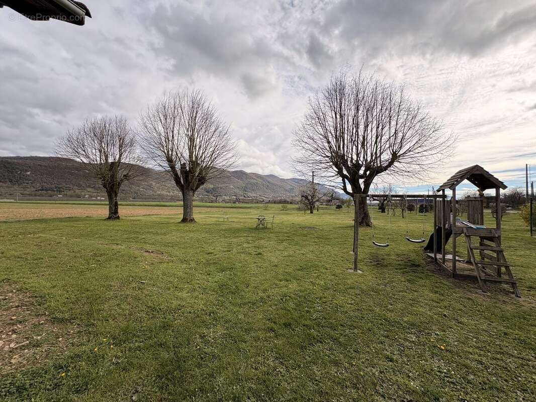 Maison à BOURG-DE-PEAGE