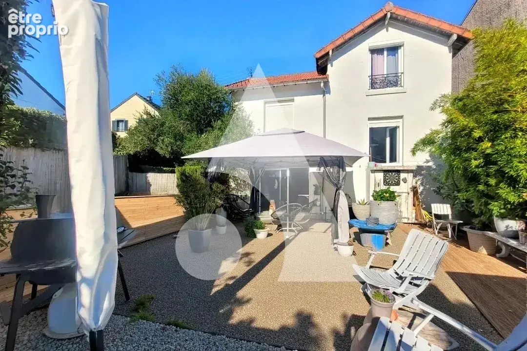 Maison à SAINT-MARTIN-DU-TERTRE