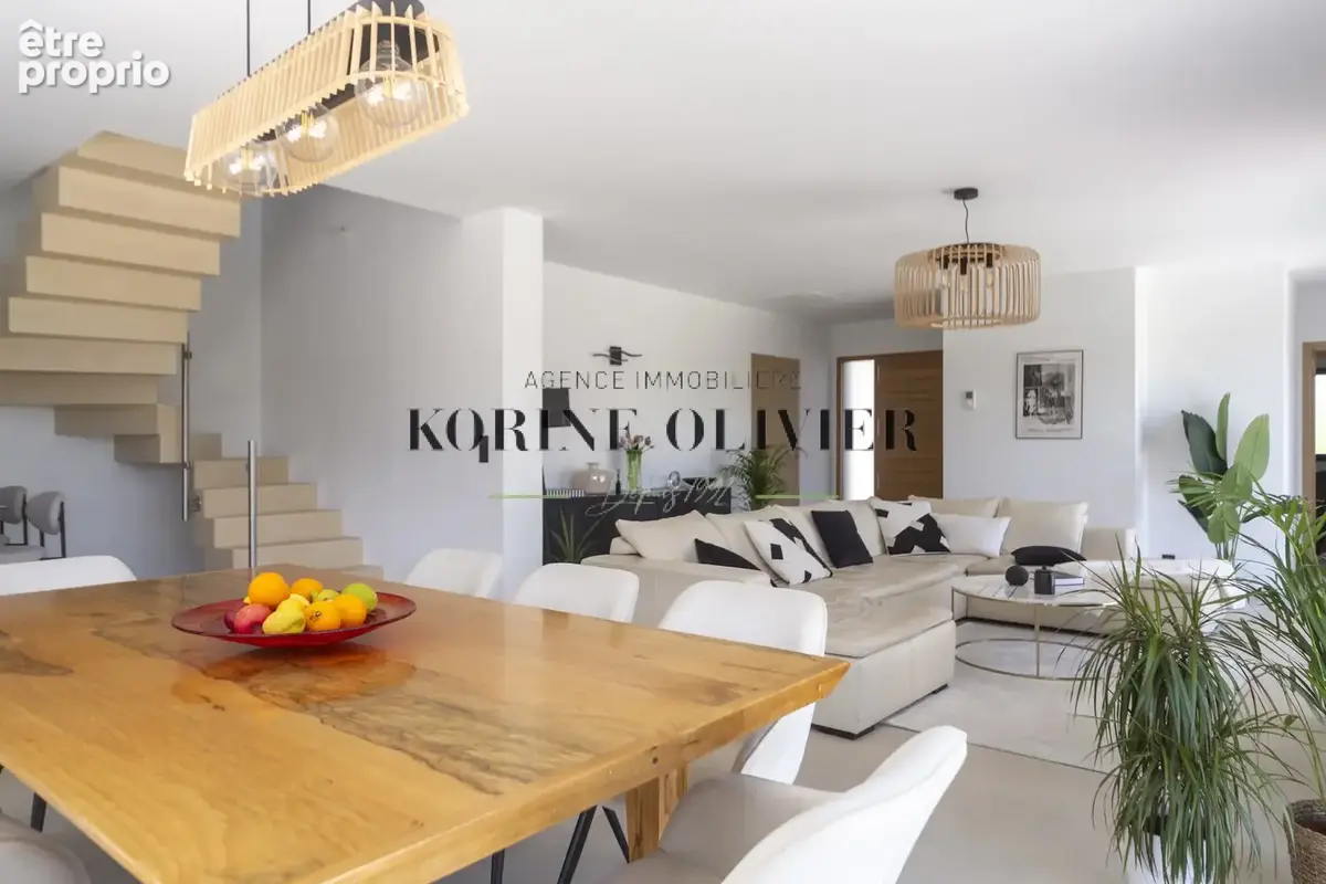 Maison 7 pièces 210 m² à vendre à Ventabren (13122) - photo 6