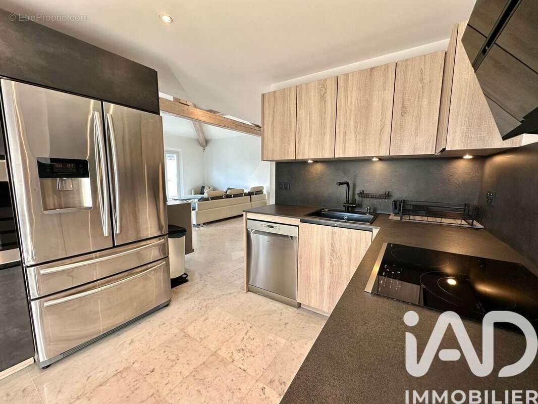 Photo 8 - Maison à ROQUEBRUNE-SUR-ARGENS