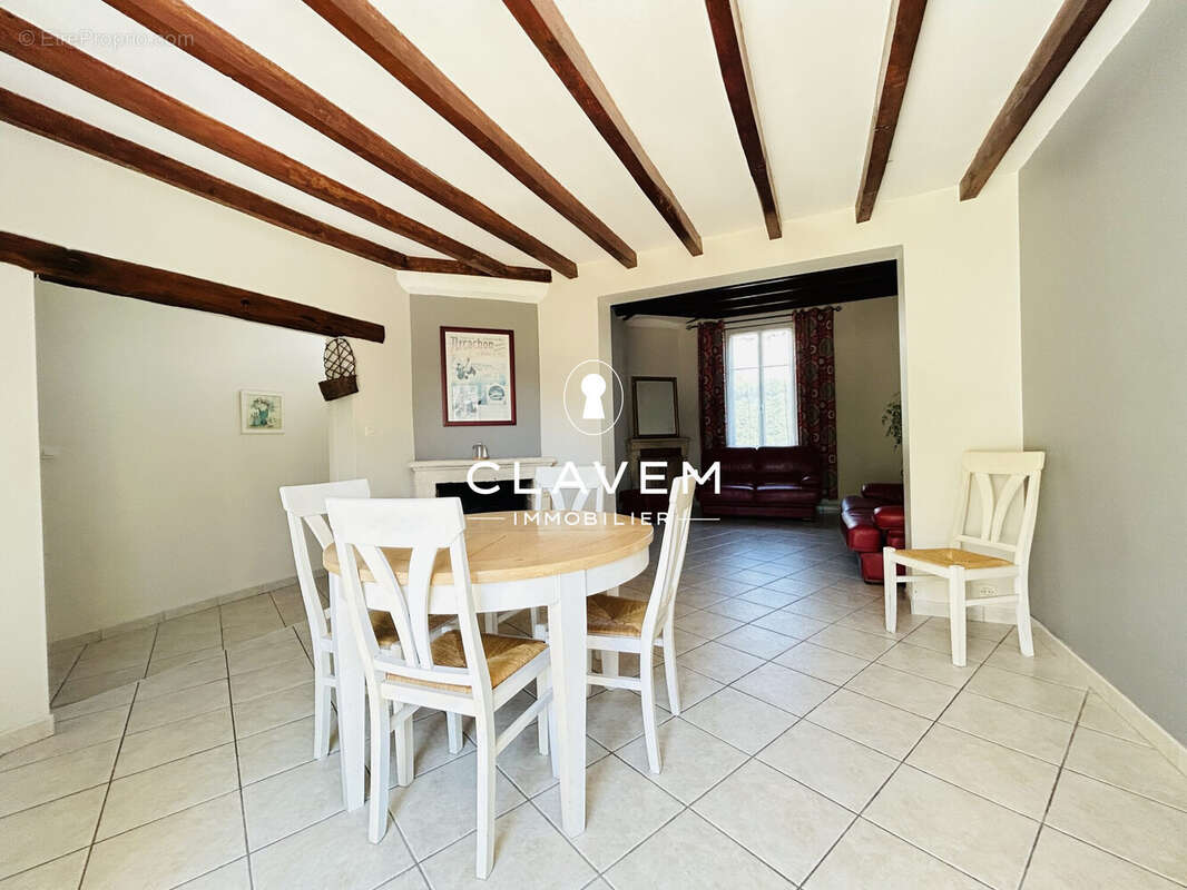 Maison 148 m² à Cavignac  - photo 6