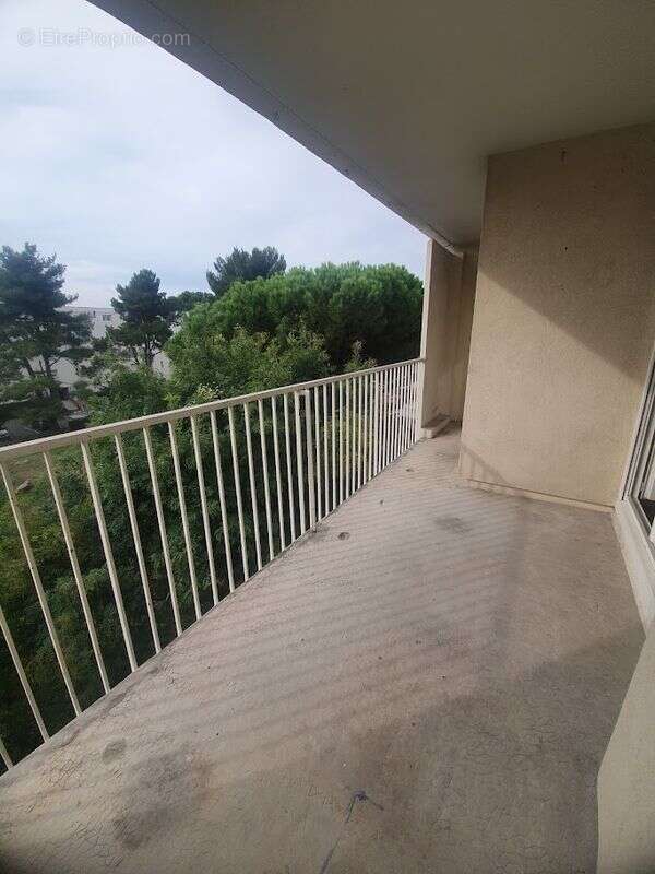 Appartement à MARSEILLE-11E