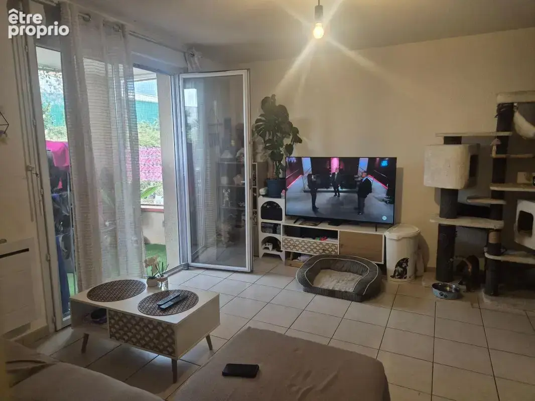 Appartement À Vendre - photo 2