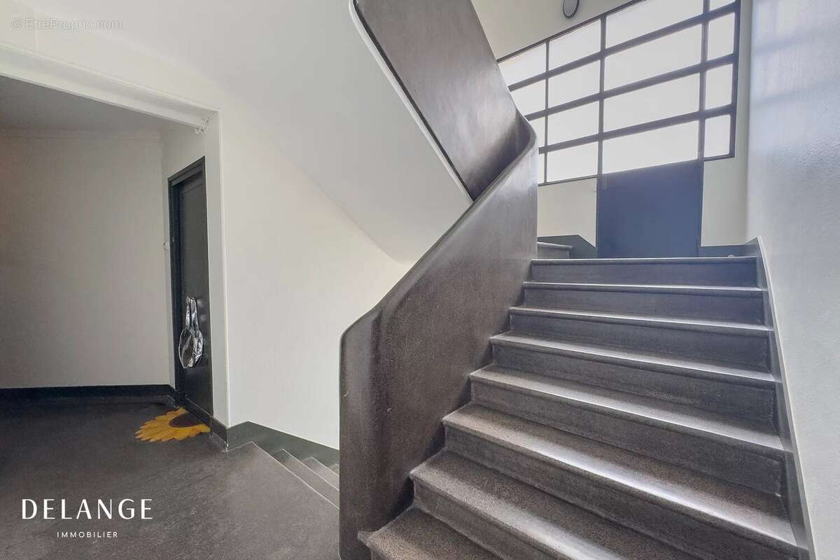 Buttes-Chaumont - Studio 20,86 m² - photo 15