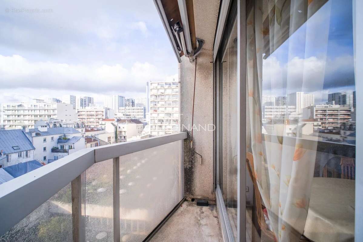 Appartement à PARIS-15E