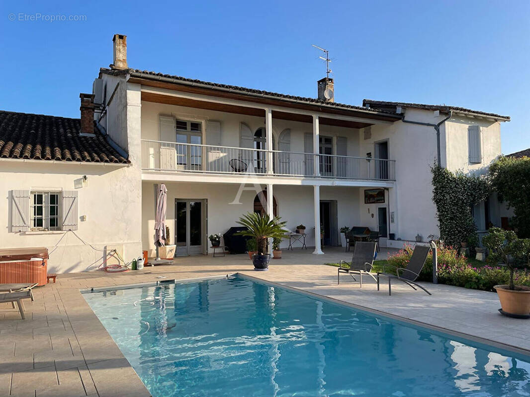 Maison à LAVIT
