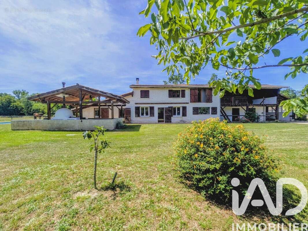 Maison 227 m² à Pujols-Sur-Ciron  - photo 2