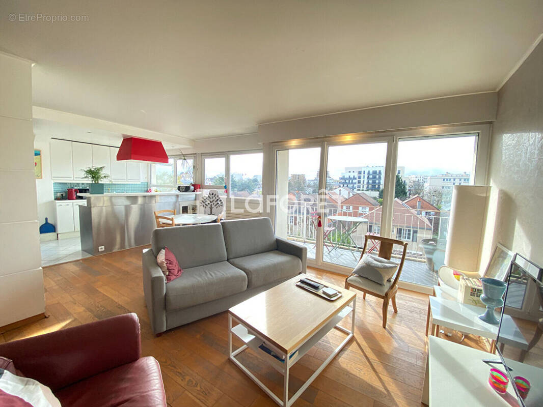 Appartement à RUEIL-MALMAISON