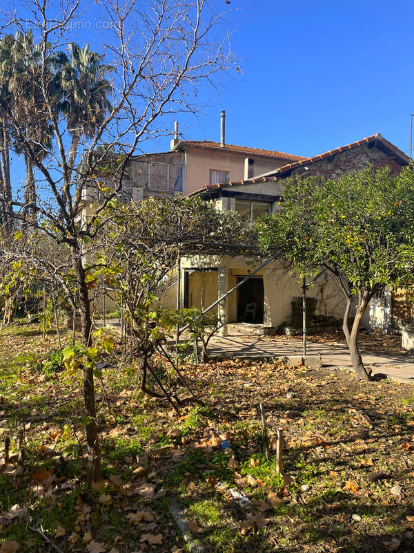 Maison à CAGNES-SUR-MER