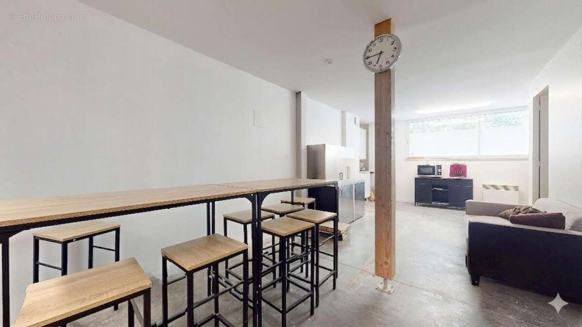 Photo 3 - Commerce à SAINT-JEAN-D'ILLAC