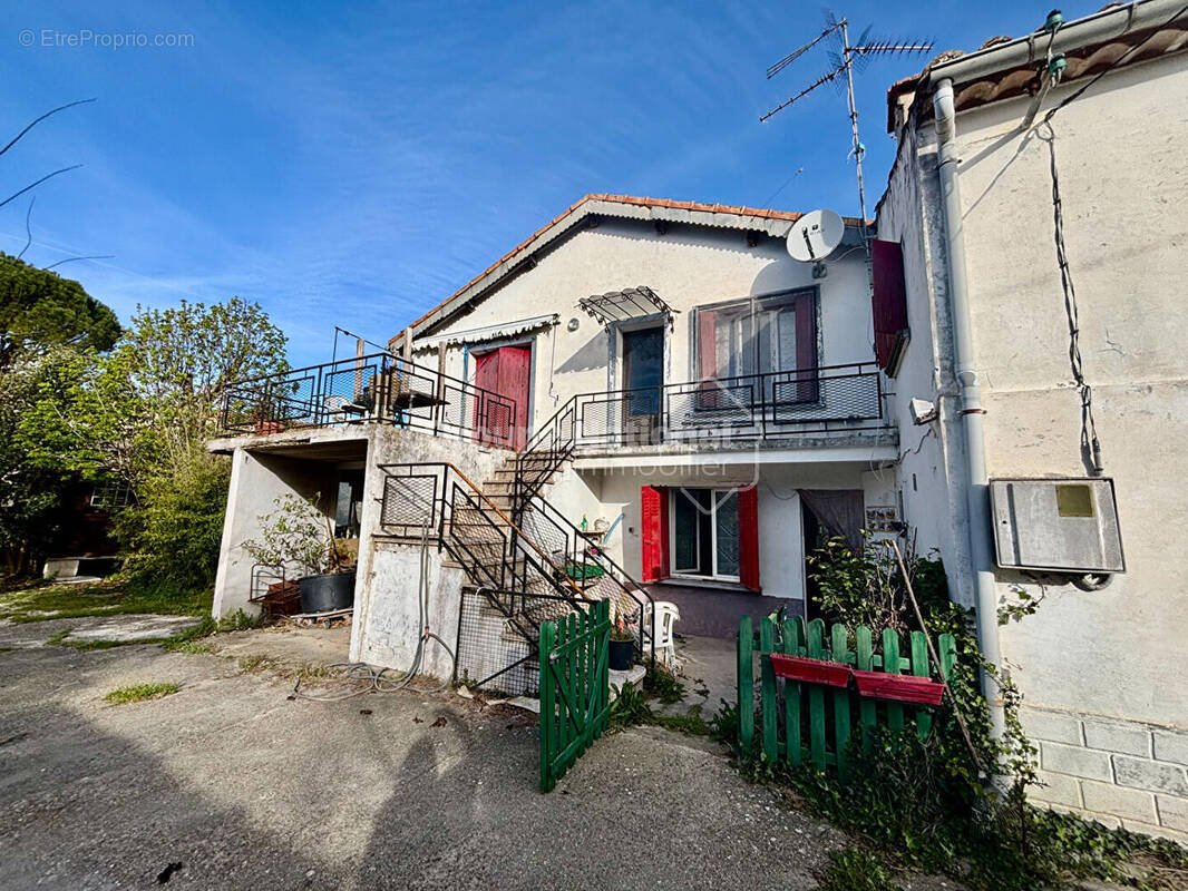 Maison à AIMARGUES