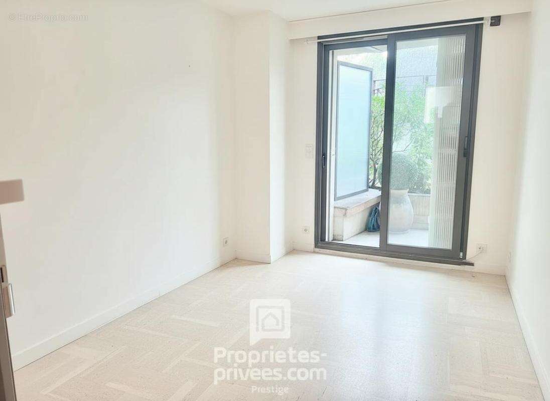 NICE MONT BORON Vue mer exceptionnelle, Appartement 3 pièces avec jardin - photo 14