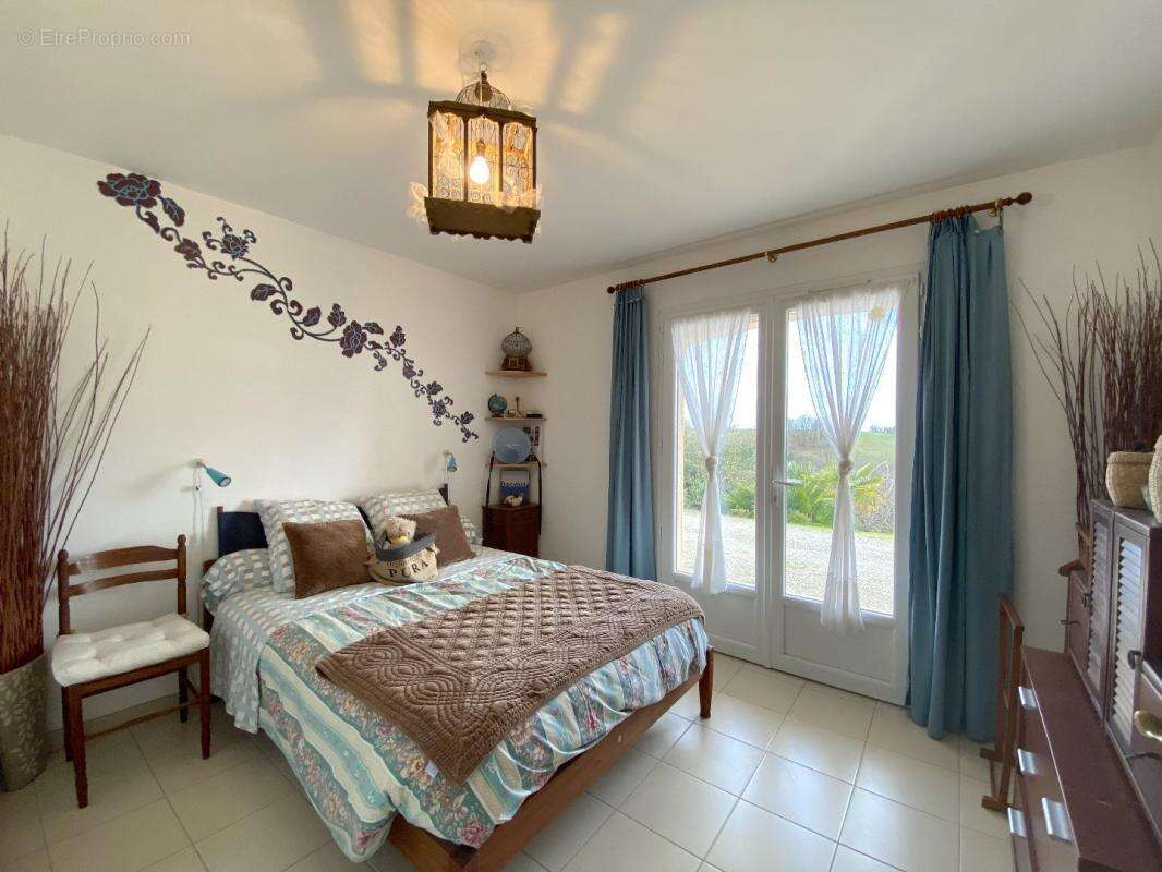 Maison à GURAT