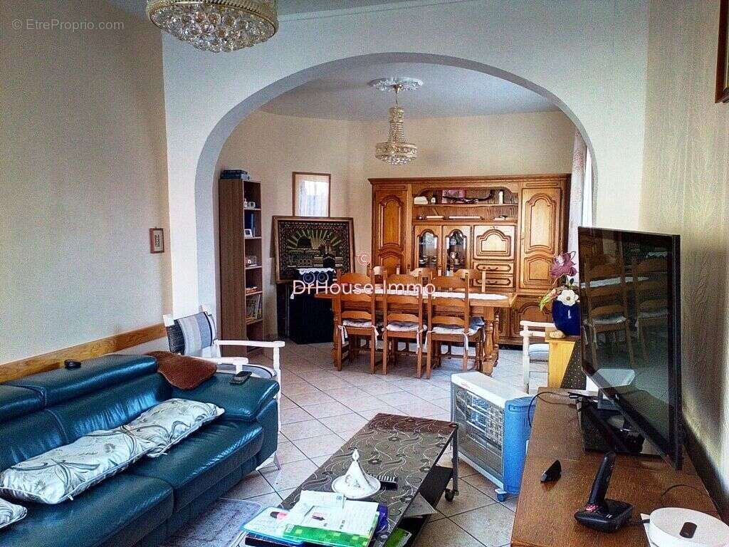 Maison 277 m² à Valenciennes  - photo 17
