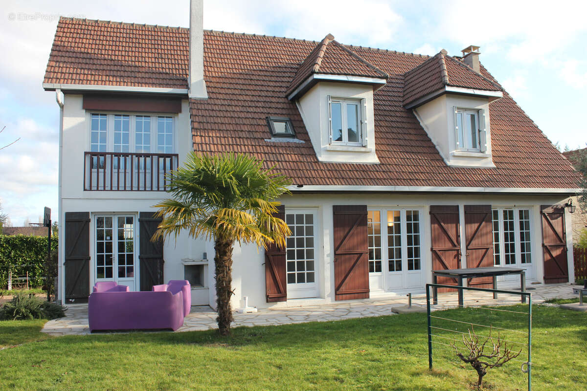 Maison à SAINT-OUEN-L'AUMONE