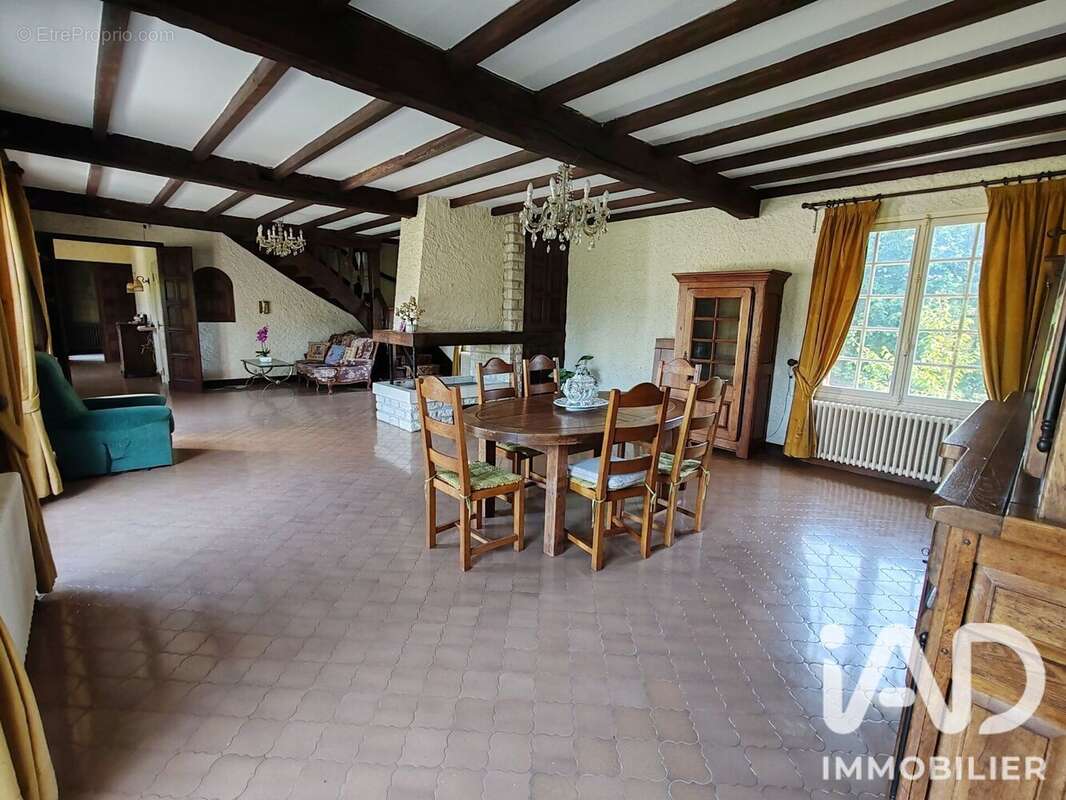 Maison 182 m² à Moulin-Neuf  - photo 5