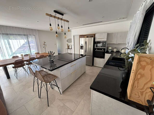 Maison à CLERMONT-L'HERAULT