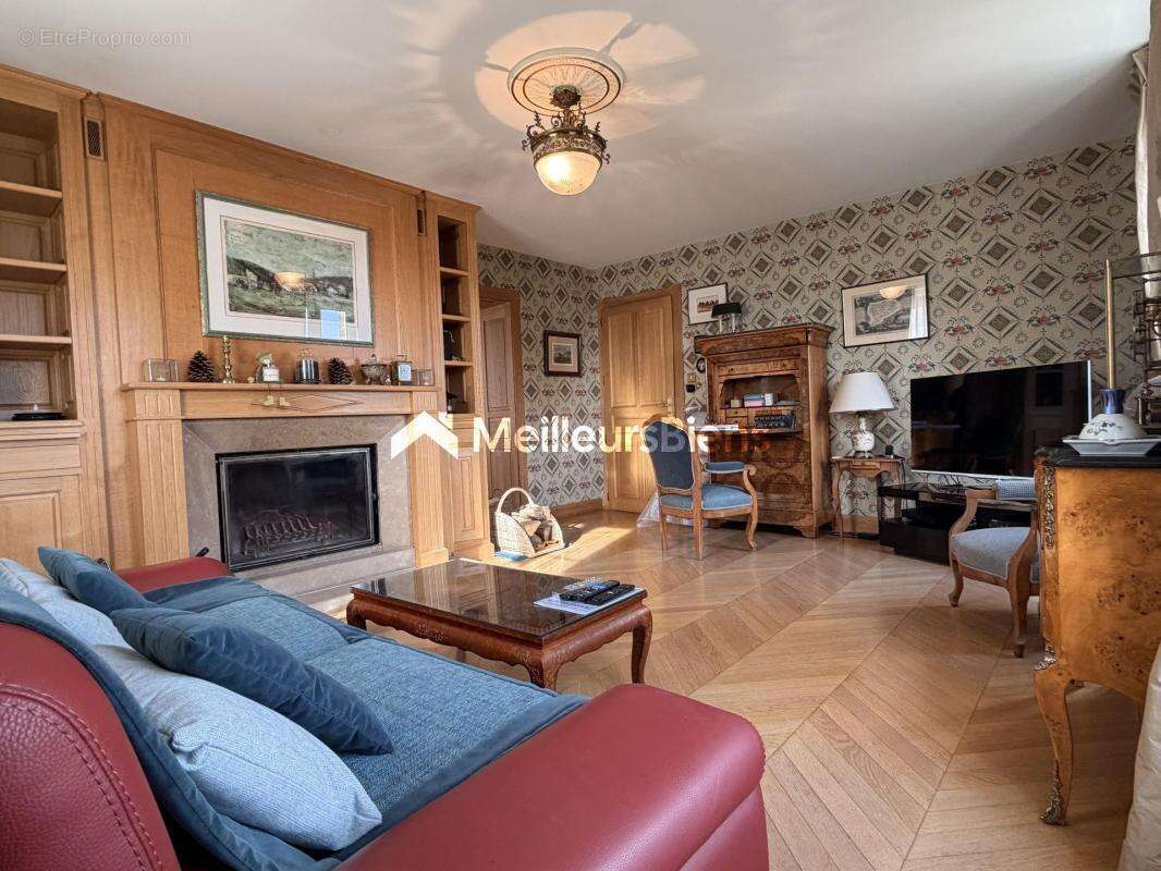 Maison à AUDINCOURT