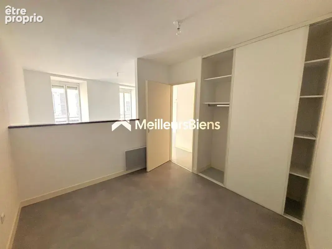Appartement 15 pièces 300 m² à vendre à Bourg-Saint-Andeol (07700) - photo 18