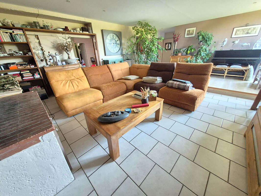 Maison à RANG-DU-FLIERS