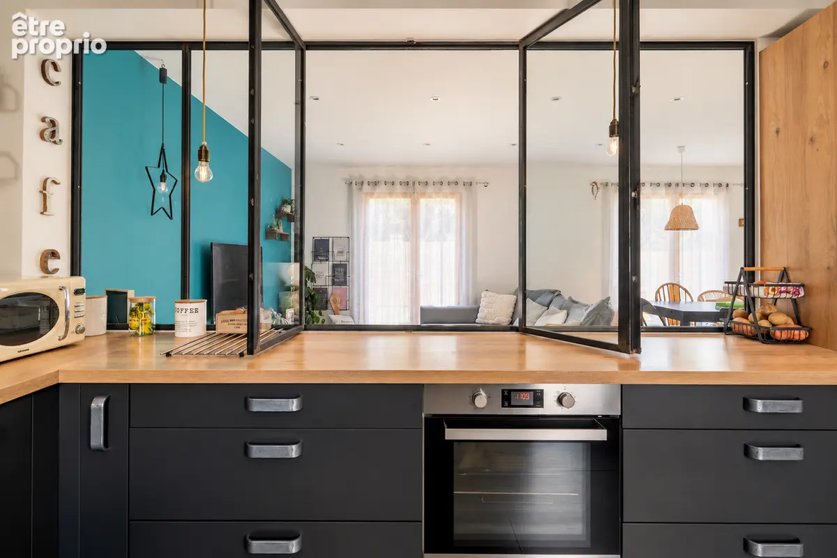 Maison individuelle rénovée avec piscine, garage et extérieur sans vis-à-vis - photo 16