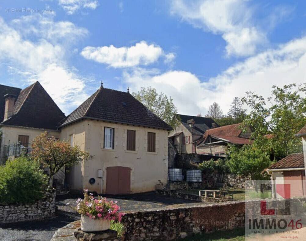 Maison à LOUBRESSAC
