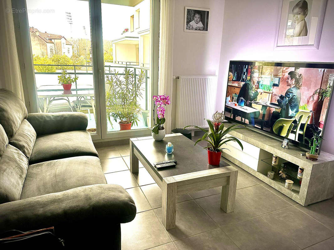 Appartement à LONGVIC