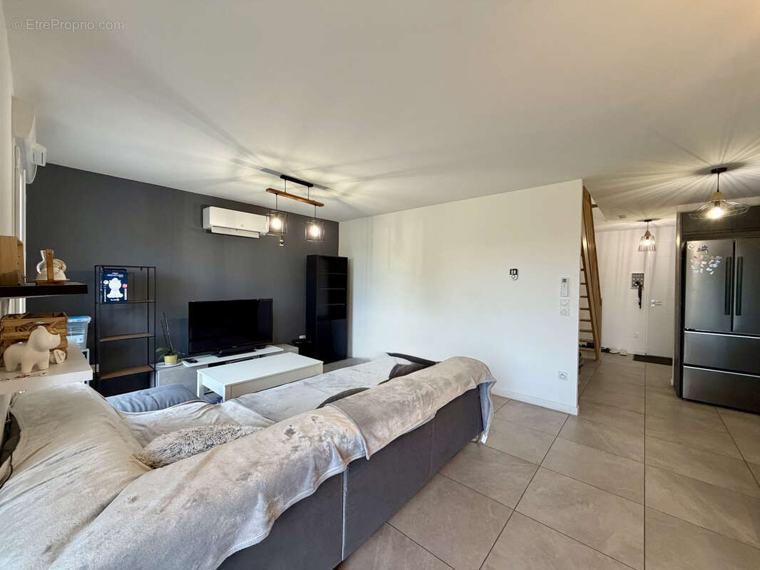 Maison à COULOMMIERS