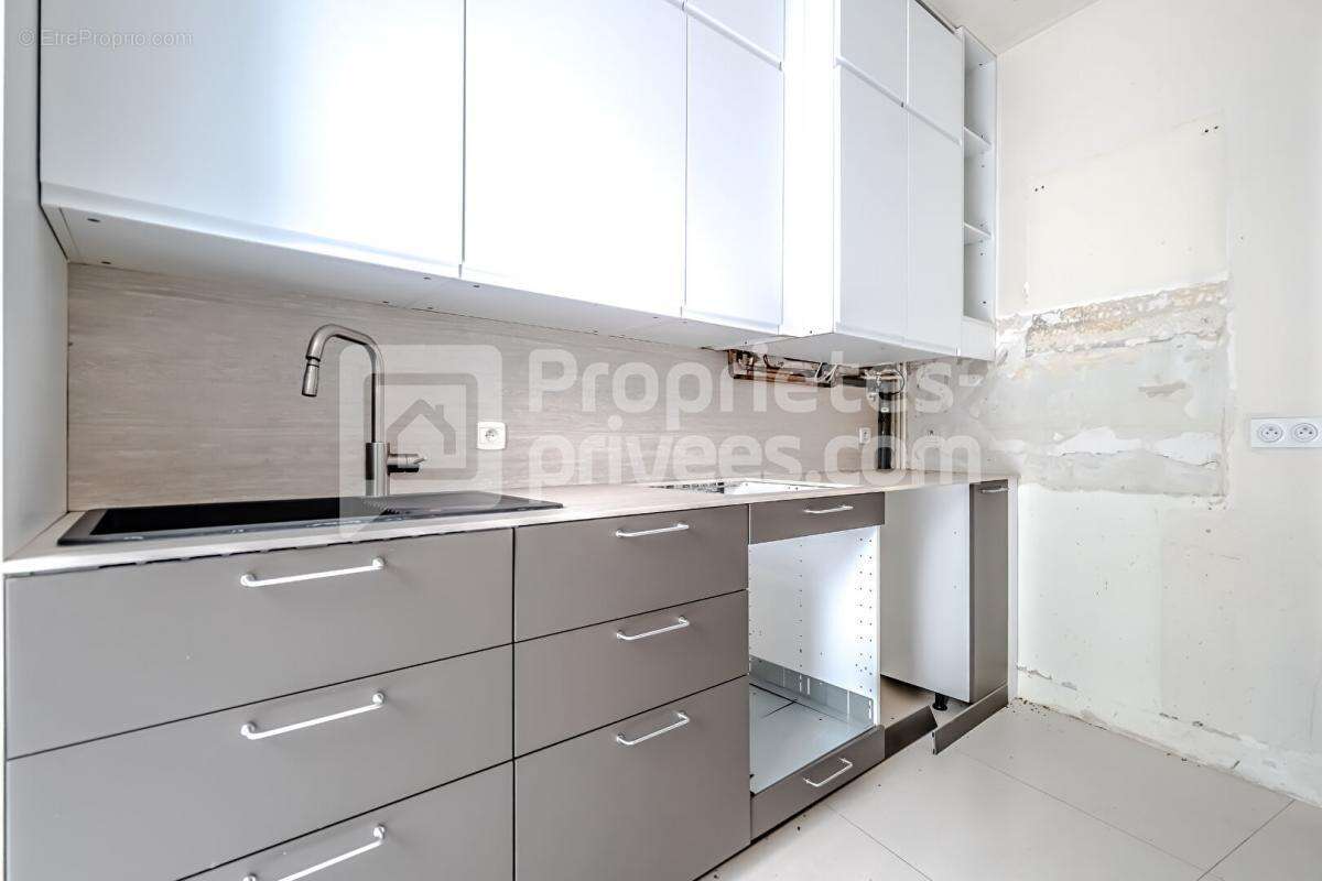 Appartement à PARIS-18E