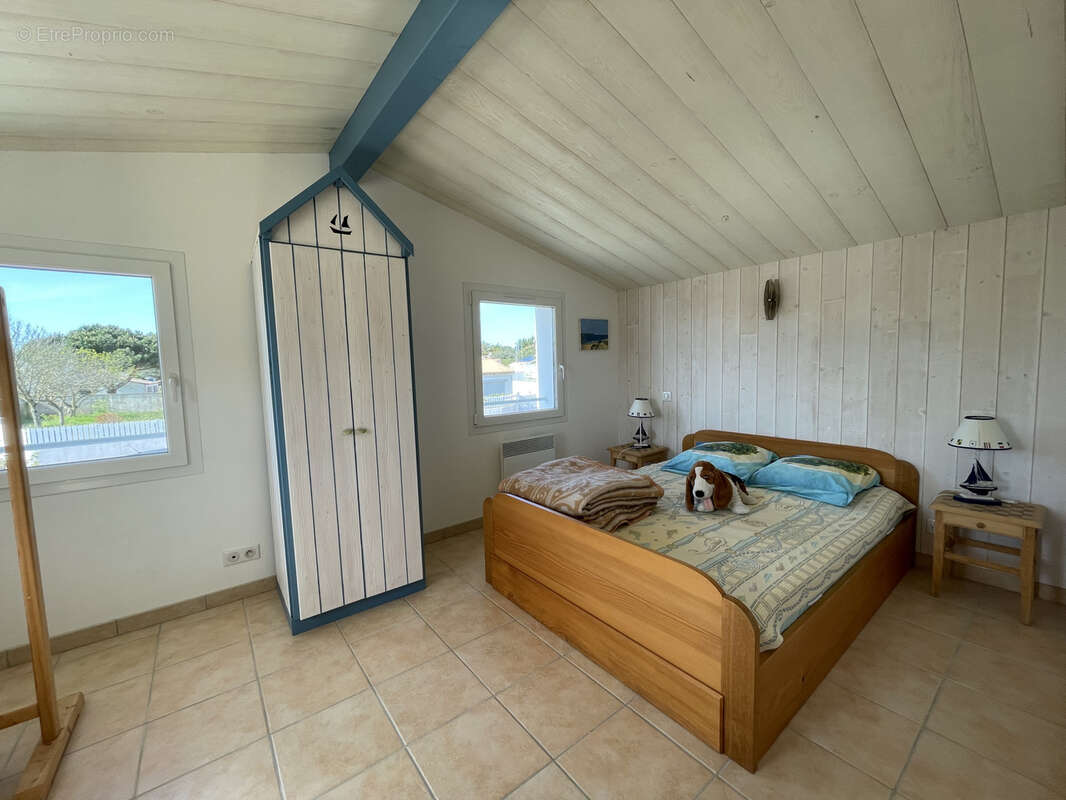 Maison à LA BREE-LES-BAINS