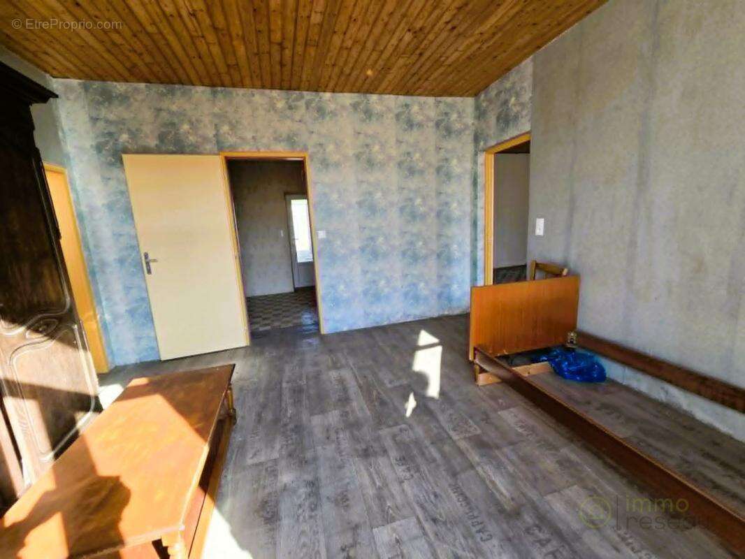 Maison à MIRAMBEAU