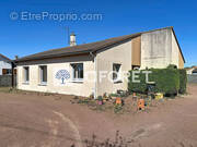 Maison à OIRON
