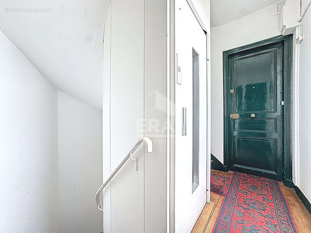 Appartement à PARIS-12E