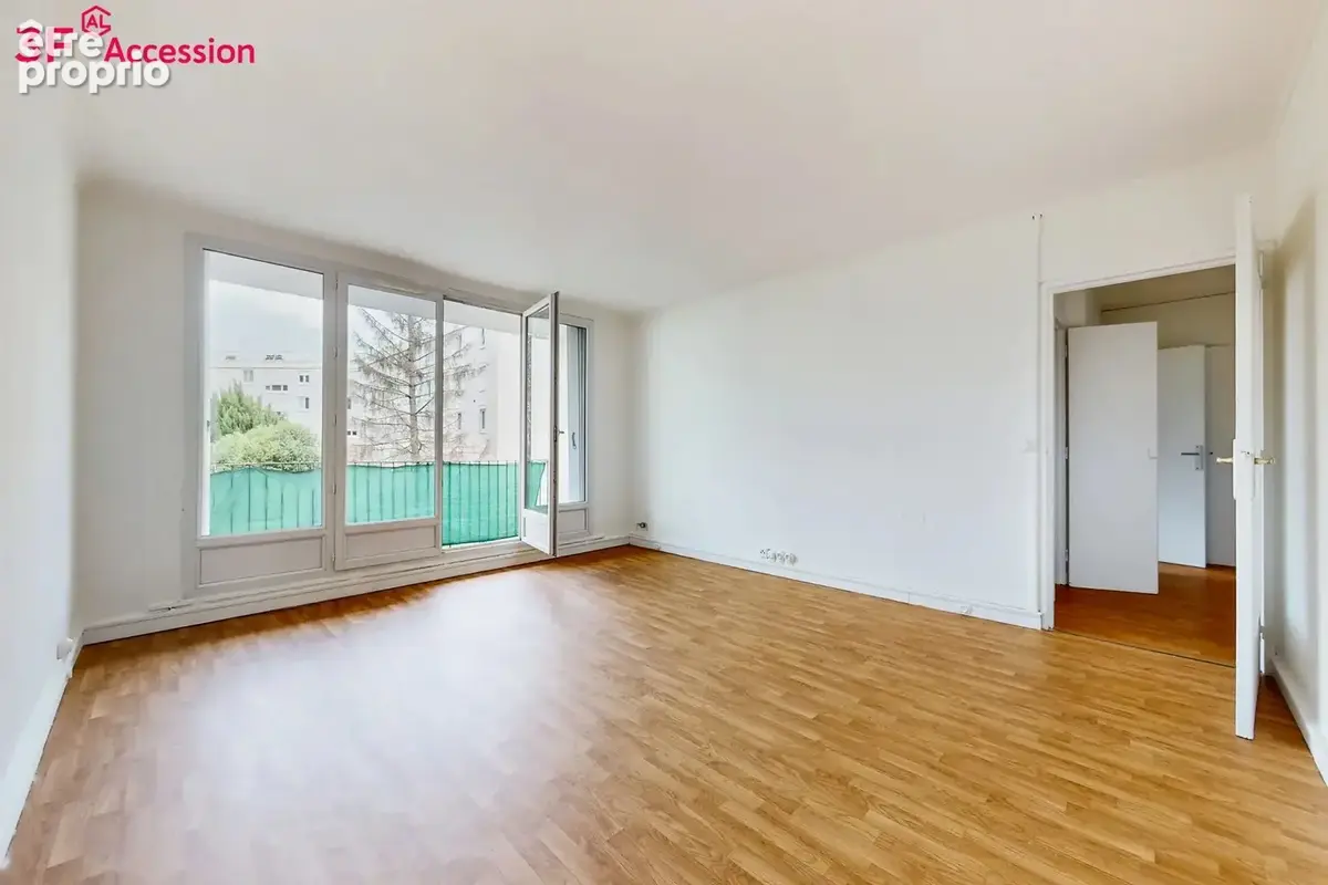 Appartement 3 pièces avec loggia, cave et parking sous sol à pontoise - photo 2