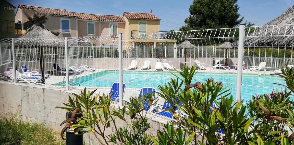 Appartement 42 m² à Cabries  - photo 4