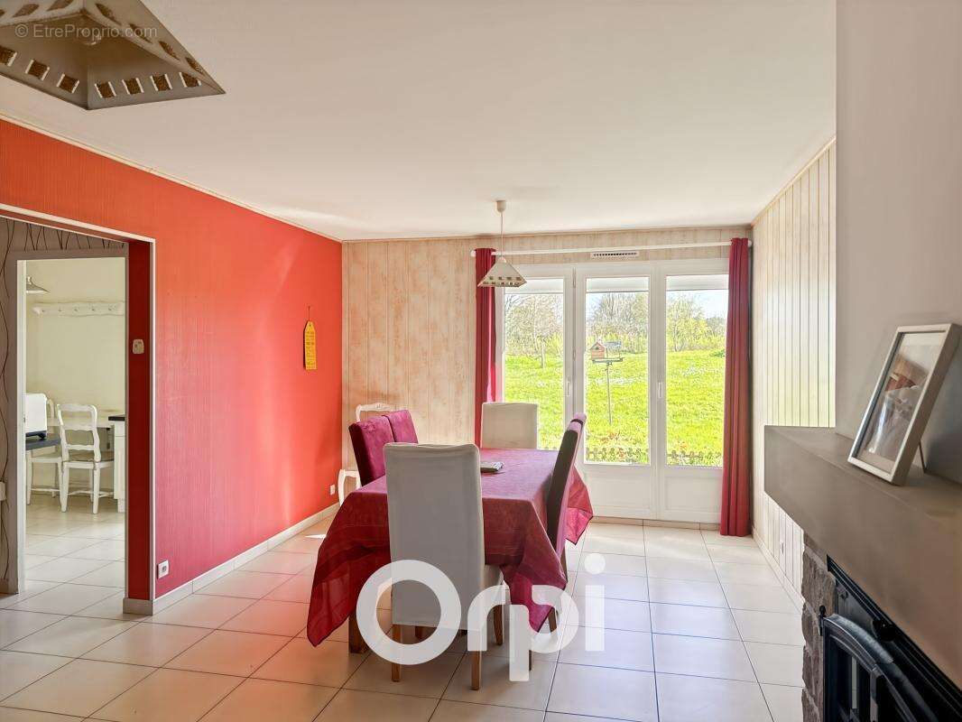 Maison à CHANTONNAY