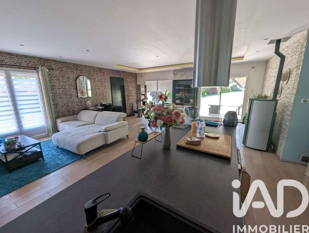 Maison 125 m² à Graulhet  - photo 8