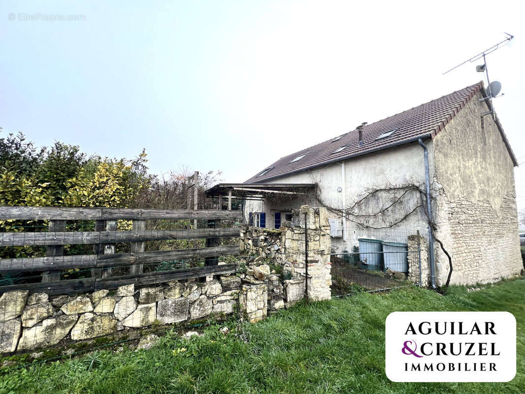 Maison à POISIEUX