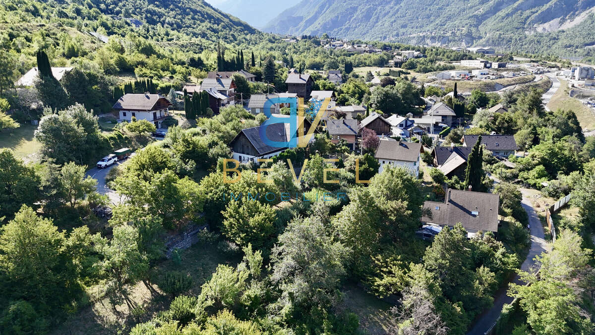 À vendre   exclusivité  (73) saint-julien-mont-denis   terrain de 1 446 m2 dont 760 m2 constructibles - photo 9