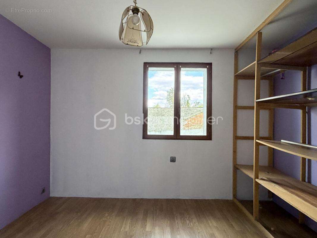 Grande maison familiale à rafraichir - photo 9