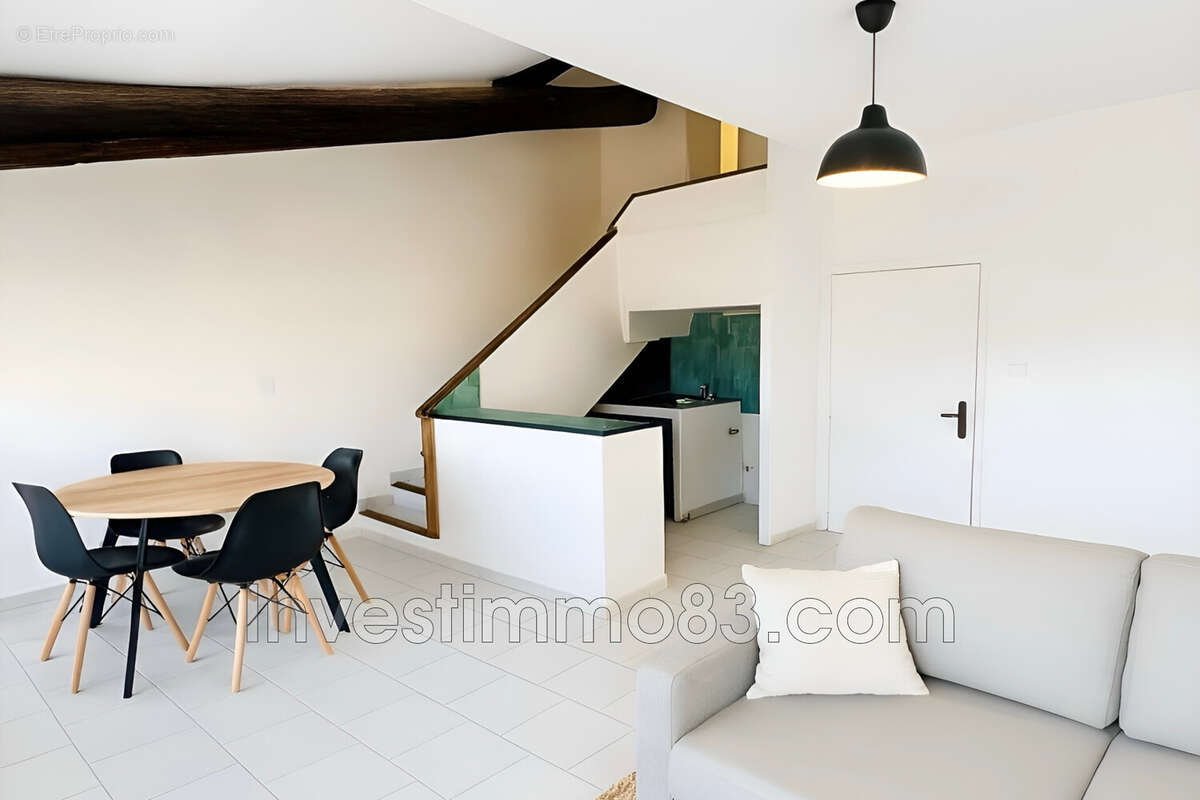 Appartement à PERTUIS