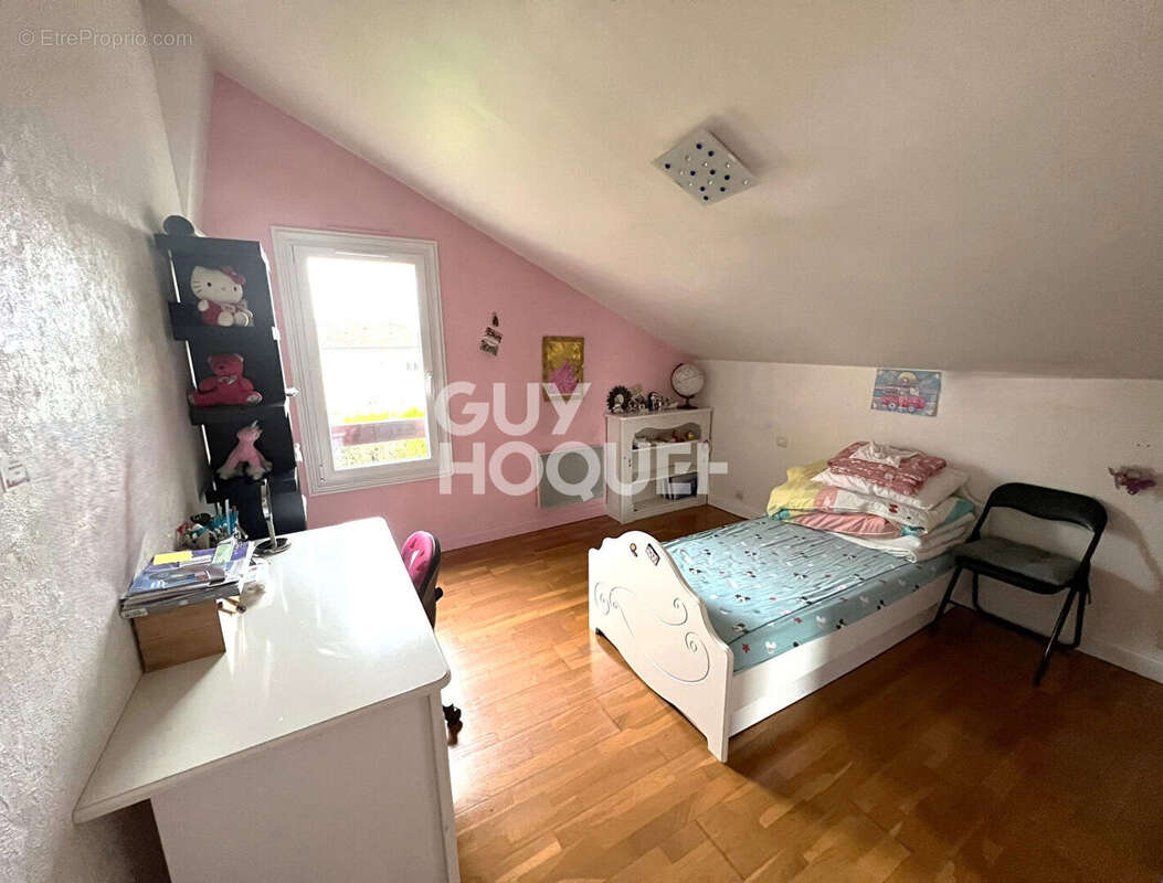 Maison à JAUNAY-CLAN