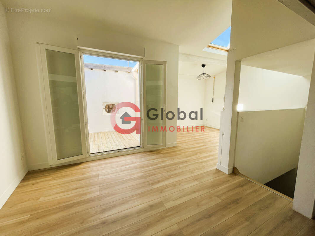 Appartement à PEZENAS