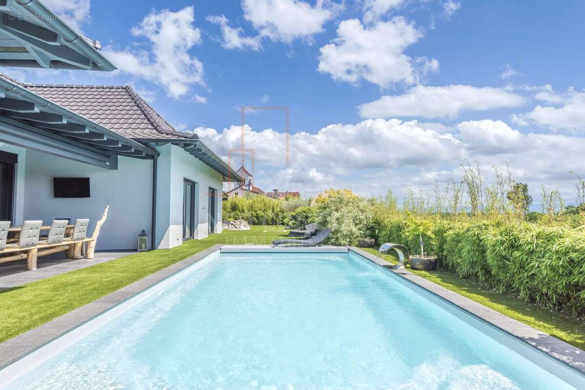 Maison à SCHIRRHEIN