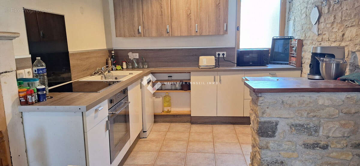 Maison 79 m² à Chabournay  - photo 5