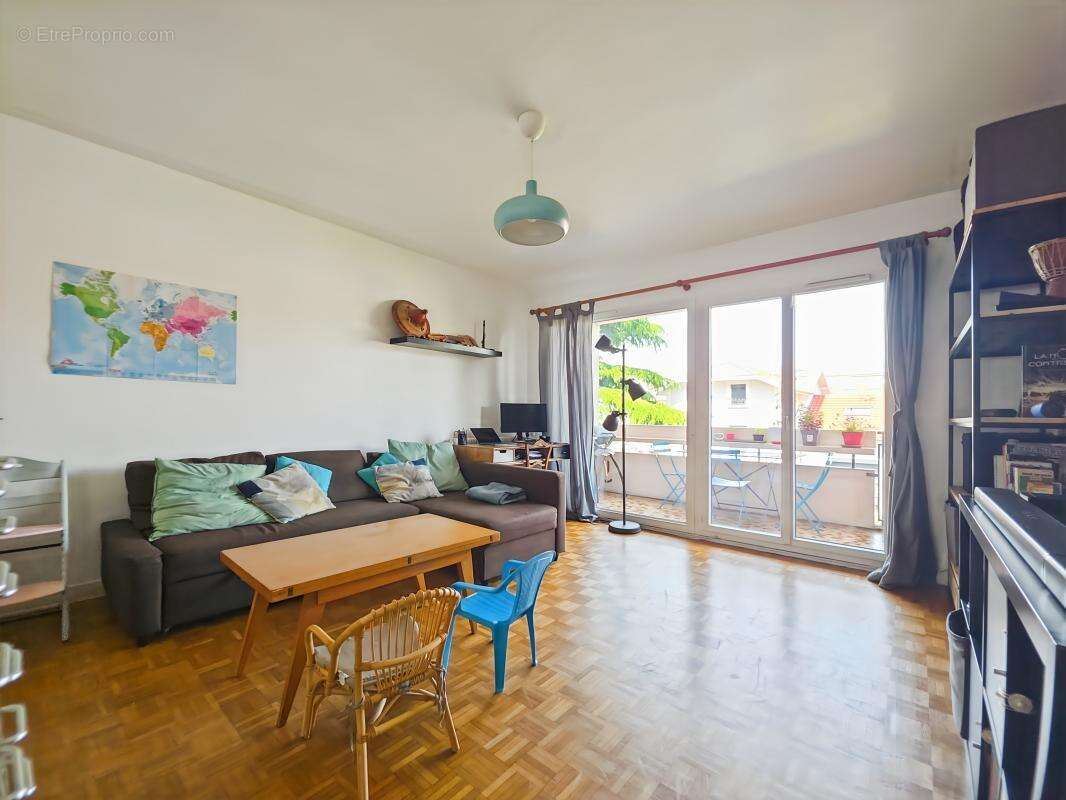 Appartement à CALUIRE-ET-CUIRE