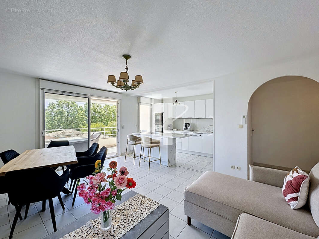 Appartement à FREJUS