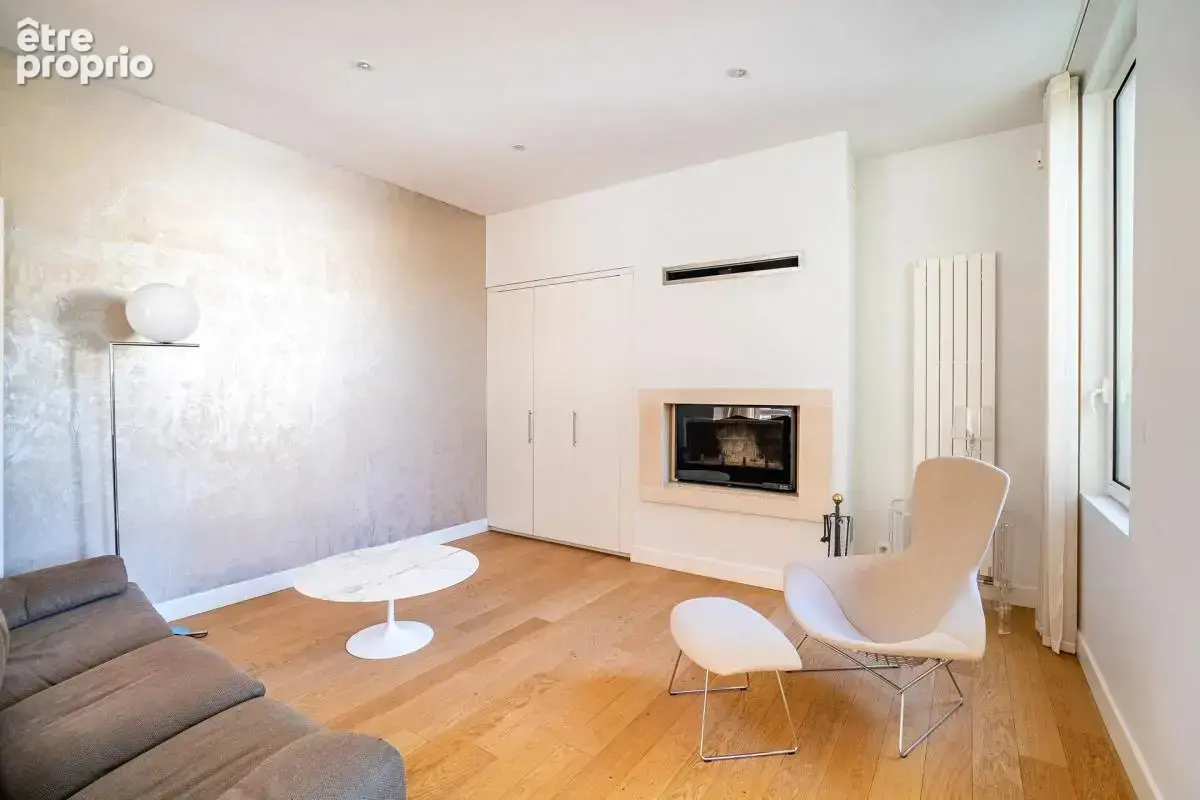 Maison de 9 pièces de 185 m² à Eysines - photo 11