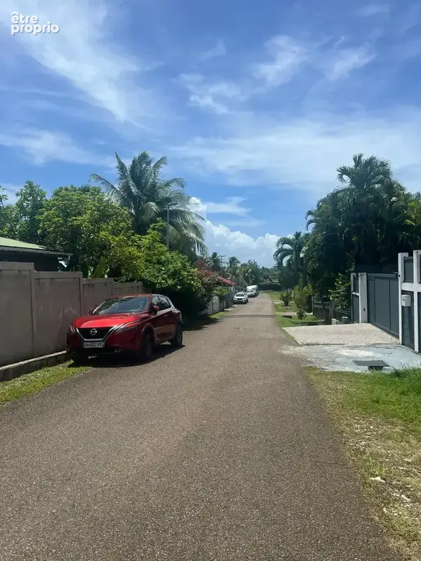 Maison individuelle T6 avec dépendances   La Jaille, Baie-Mahault (97122) - photo 16