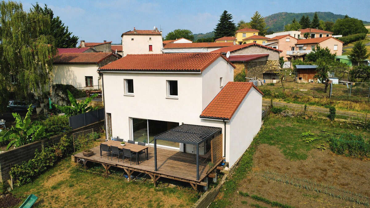 Maison 142 m² à Saint-Babel  - photo 4